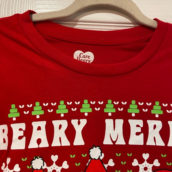 NWOT Care Bears Size XS Red Beary Merry Christmas Graphic Tee Shirt - Picture 2 of 10